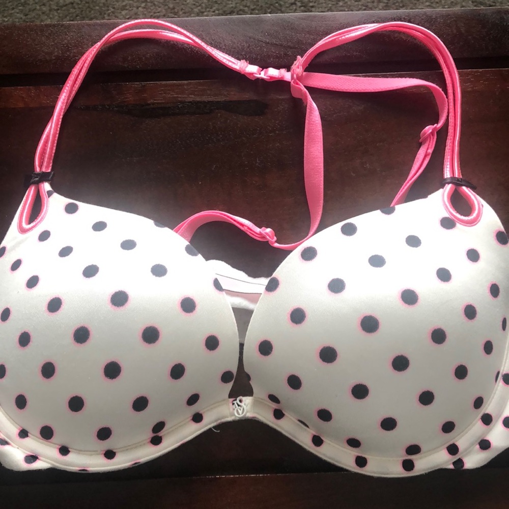 VS Bra